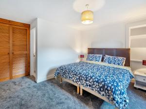 Postel nebo postele na pokoji v ubytování Balnamuir Farmhouse + 15 fotografií