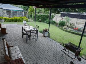 Κήπος έξω από το Kardoesie