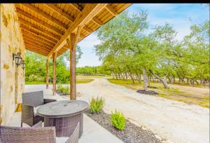 Κήπος έξω από το Texas Hiil Country Retreat, Bulverde