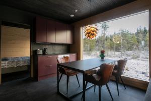 Kuchyň nebo kuchyňský kout v ubytování Kajo Glow Lodge