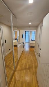 Imagine din galeria proprietății BLACK SEA ORBI APARTAMENT s în Angisa