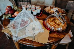 Mad på feriegården eller i nærheden + 68 billeder