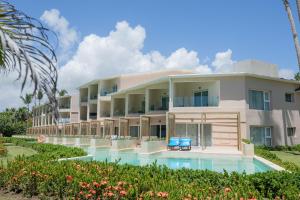 Bazén v ubytování Grand Palladium Punta Cana Resort & Spa - All Inclusive nebo v jeho okolí