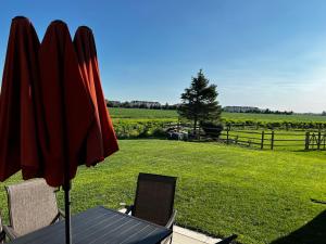 Φυσικό τοπίο κοντά σε αυτό το δωμάτιο σε οικογενειακή κατοικία