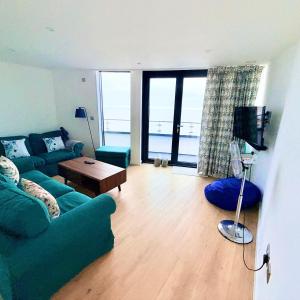 Posezení v ubytování Horizon Seaview-Ramsgate-FreeParking-Sleeps 4