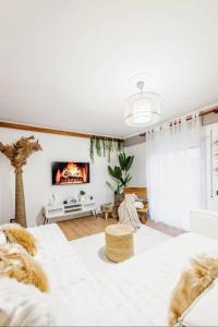 Ένα ή περισσότερα κρεβάτια σε δωμάτιο στο Premium Center Apartment