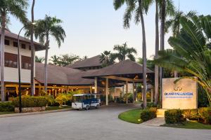 Το κτήριο όπου στεγάζεται  το θέρετρο +15 φωτογραφίες