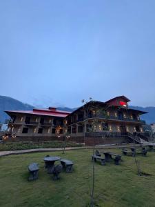 Naturlandskabet i nærheden af hotellet + 25 billeder