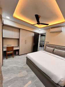 Η κουζίνα ή μικρή κουζίνα στο Newtown Inn Service Apartment