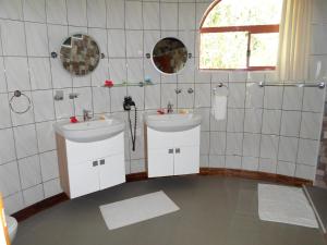 Vannituba majutusasutuses Amitie Chalets Praslin