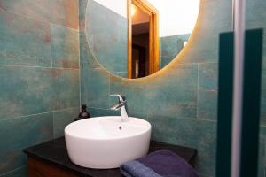 Koupelna v ubytování Il Cantuccio di Vittorio - Apartment with private garden in the Heart of Volterra + 15 fotografií