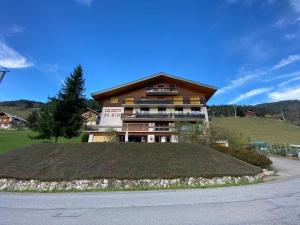 Nespecifikovaný výhled na hory nebo výhled na hory při pohledu z apartmánu