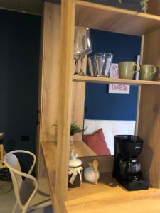 Φωτογραφία από το άλμπουμ του 104 Y 107 Estudio primer piso con escritorio σε Μεδεγίν