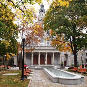 a large building with a fountain in front of it at FULL KITCHEN 12min from DTOWN Room B in Montréal