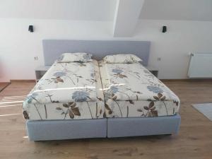 Ένα ή περισσότερα κρεβάτια σε δωμάτιο στο Villa Doma