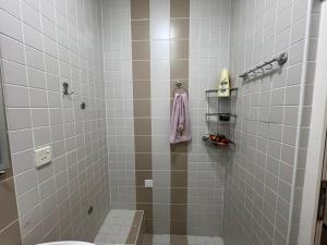 Ένα μπάνιο στο Aviaasan Apartment