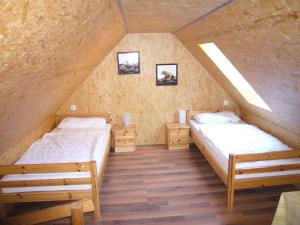 Voodi või voodid majutusasutuse Seehund toas