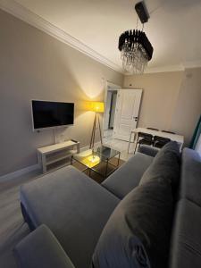 Μια τηλεόραση ή/και κέντρο ψυχαγωγίας στο Baran House