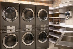 Fotografie z fotogalerie ubytování Modern Sea Point Studio with Amazing Views v Kapském Městě