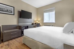 Μια τηλεόραση ή/και κέντρο ψυχαγωγίας στο Best Western Jamaica Inn