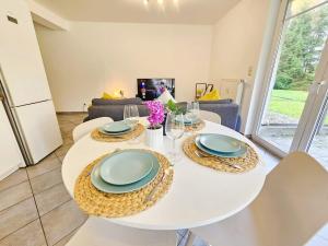 Φωτογραφία από το άλμπουμ του Sunny garden 1BR Flat with terrace στο Λουξεμβούργο