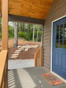 Afbeelding uit fotogalerij van The Cabin at Edelweiss in Brevard