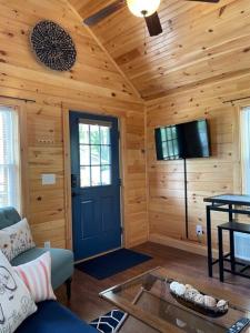 Μια τηλεόραση ή/και κέντρο ψυχαγωγίας στο The Cabin at Edelweiss