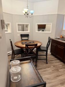 Fotografie z fotogalerie ubytování Waterfordbridge Apartments - 1 Bedroom Lower v destinaci St. John's