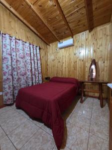 Postel nebo postele na pokoji v ubytování Los Pioneros + 23 fotografií