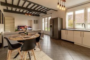 Φωτογραφία από το άλμπουμ του Maison plain-pied pour 5 per à 15' de Compiègne 