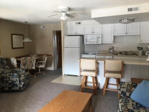 Køkken eller tekøkken på Salty Sisters + 4 billeder