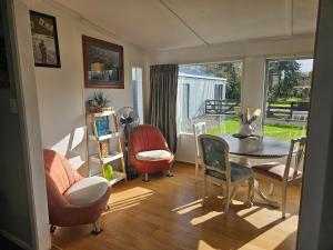 Posezení v ubytování Marg's on the Corner