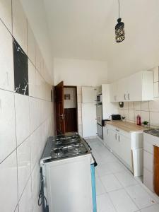 Η κουζίνα ή μικρή κουζίνα στο JAYMARI Home