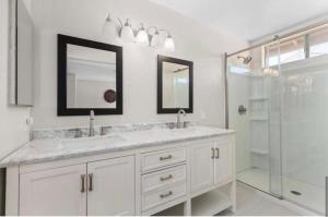 Ένα μπάνιο στο Les Délices Maison +70 φωτογραφίες