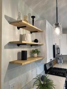 Fotografie z fotogalerie ubytování Historic, Full-reno, Downtown from Night Scene and Venues v destinaci Wilmington + 41 fotografií