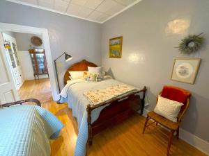Gallery image of Historic Victorian Apartment in McGregor