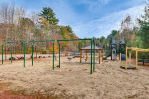 Herní místnost nebo prostor pro děti v ubytování Less Than 1 Mi to Lake Winnipesaukee Home with Beach Access