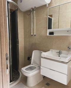 Ένα μπάνιο στο Hotel Aldi