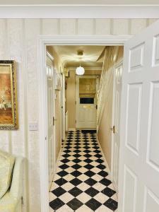 Fotografie z fotogalerie ubytování Themed Cosy Home by Cannock Chase Forest v destinaci Rugeley