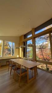 Φωτογραφία από το άλμπουμ του KOMU Hakuba στη Χακούμπα