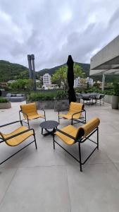 Γενική θέα στο βουνό ή θέα στο βουνό από  αυτό το διαμέρισμα +26 φωτογραφίες