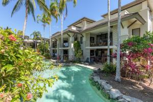 Bazén v ubytování Soluna Stayz nebo v jeho okolí