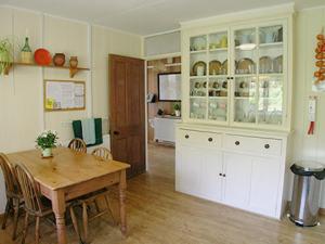 Kuchyň nebo kuchyňský kout v ubytování Furzeburrow