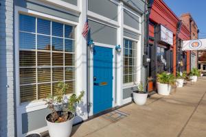 Το κτήριο όπου στεγάζεται  το διαμέρισμα