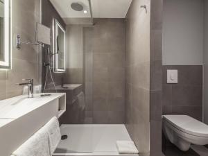 Ένα μπάνιο στο Novotel Duesseldorf Airport