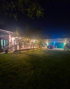 Zahrada ubytování The purple stay