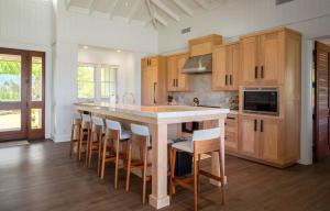 Kuchyň nebo kuchyňský kout v ubytování Lodge at Kukuiula