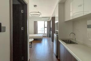 Η κουζίνα ή μικρή κουζίνα στο BKK1 special luxury japanroom Agile Sky Residence hotel