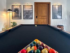 Τραπέζι μπιλιάρδου στο DTW Suites