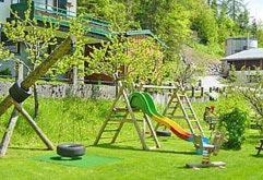 Kawasan permainan kanak-kanak di Alpenhof Annaberg